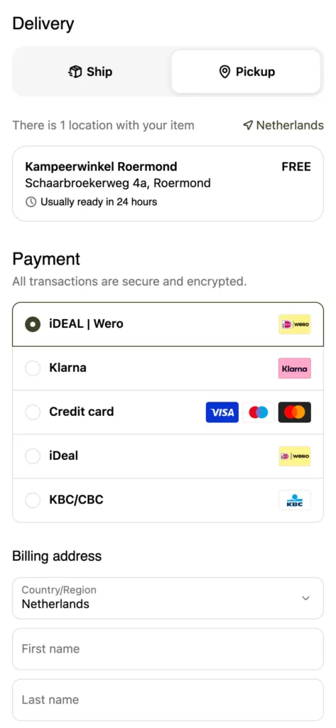 Kampeerwinkel Roermond checkout on a phone with the Pickup option, the free Roermond store pickup and the payment methods